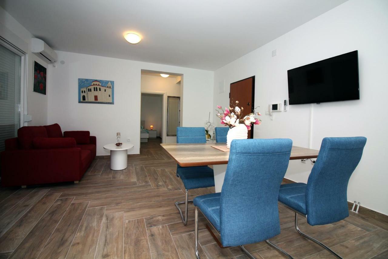 Apartments Lalea 扎达尔 外观 照片
