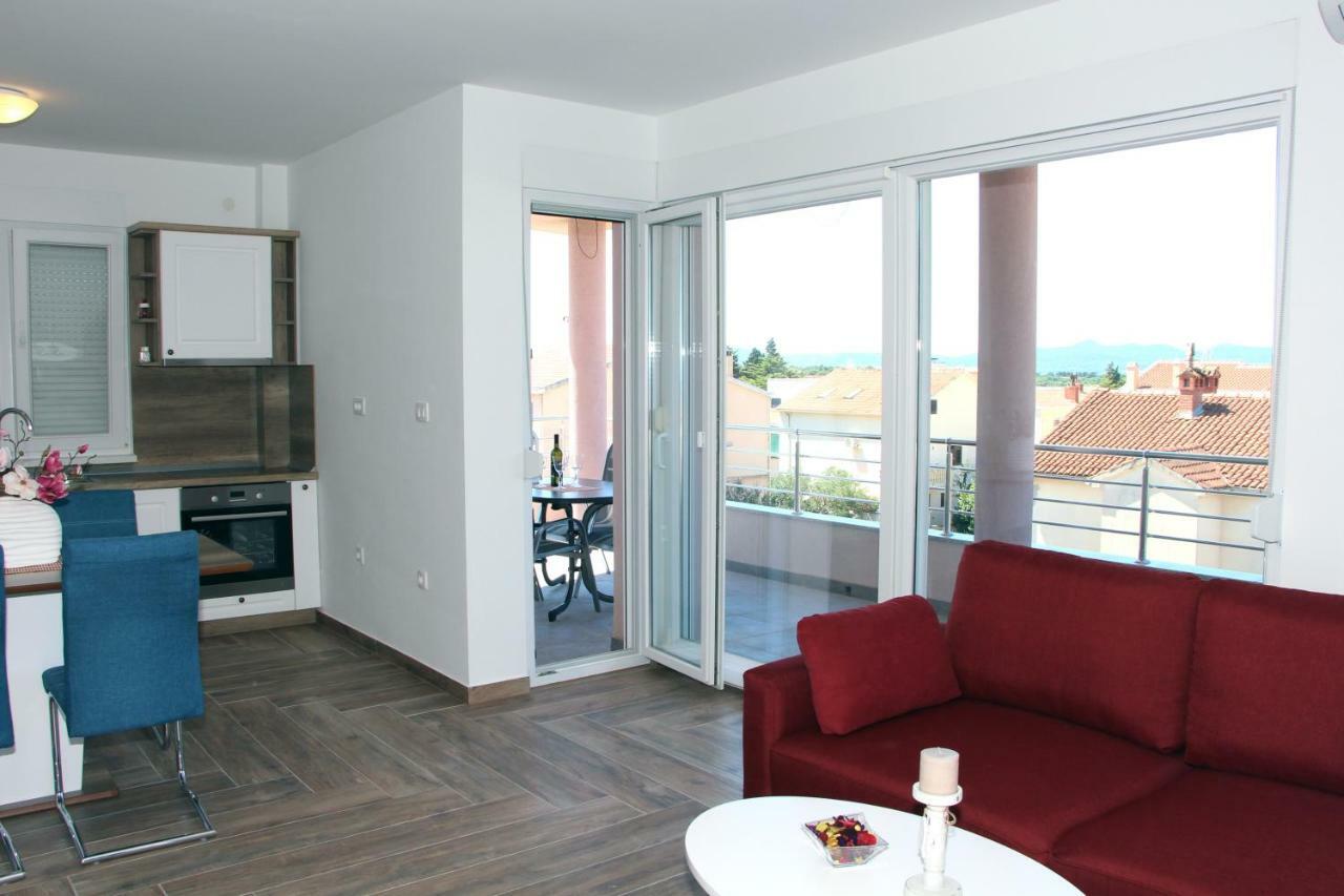 Apartments Lalea 扎达尔 外观 照片