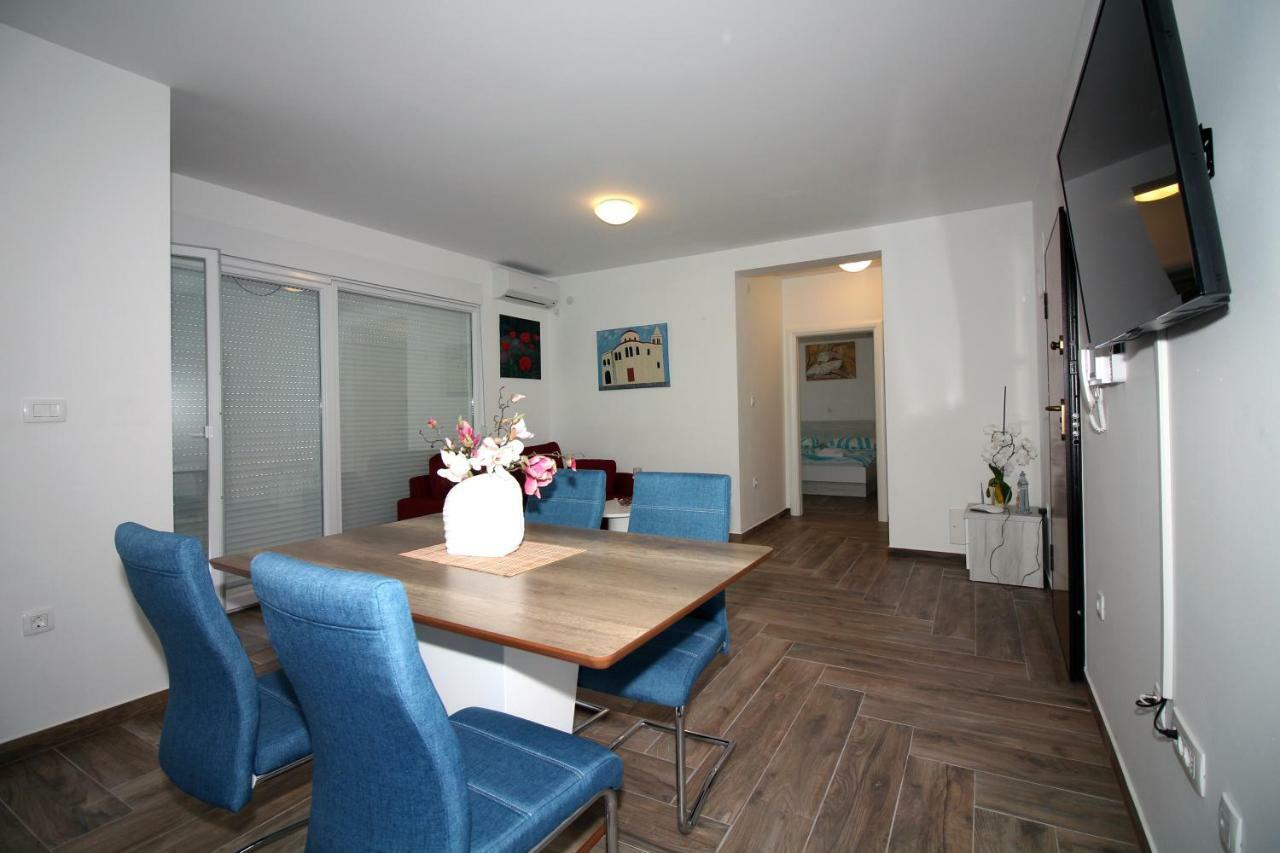 Apartments Lalea 扎达尔 外观 照片