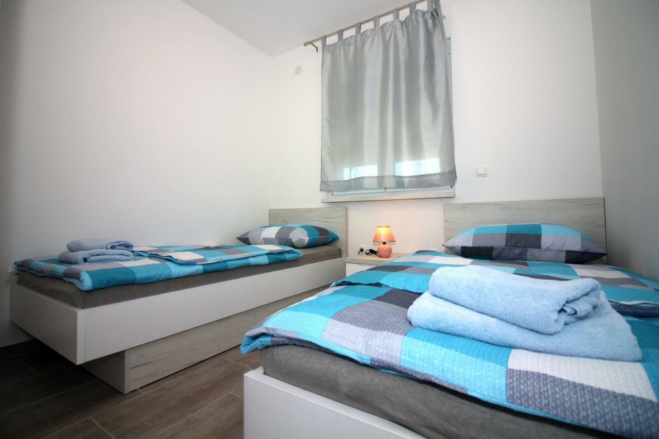 Apartments Lalea 扎达尔 外观 照片