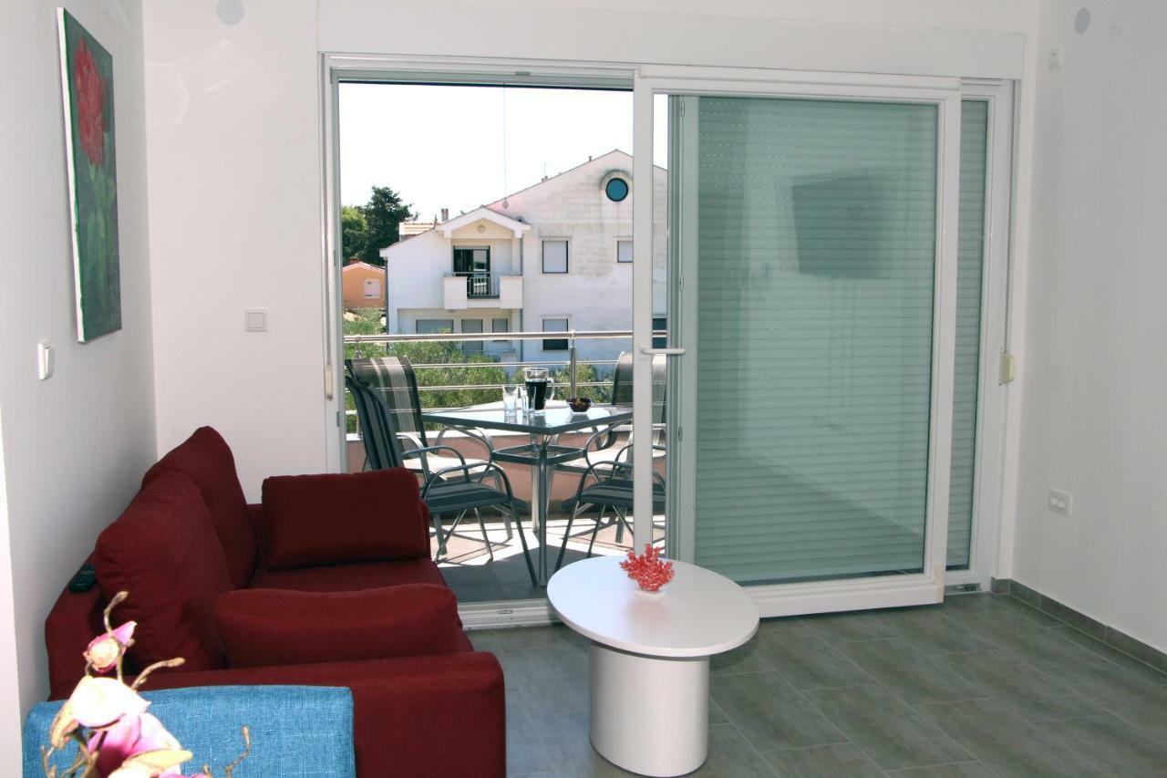 Apartments Lalea 扎达尔 外观 照片