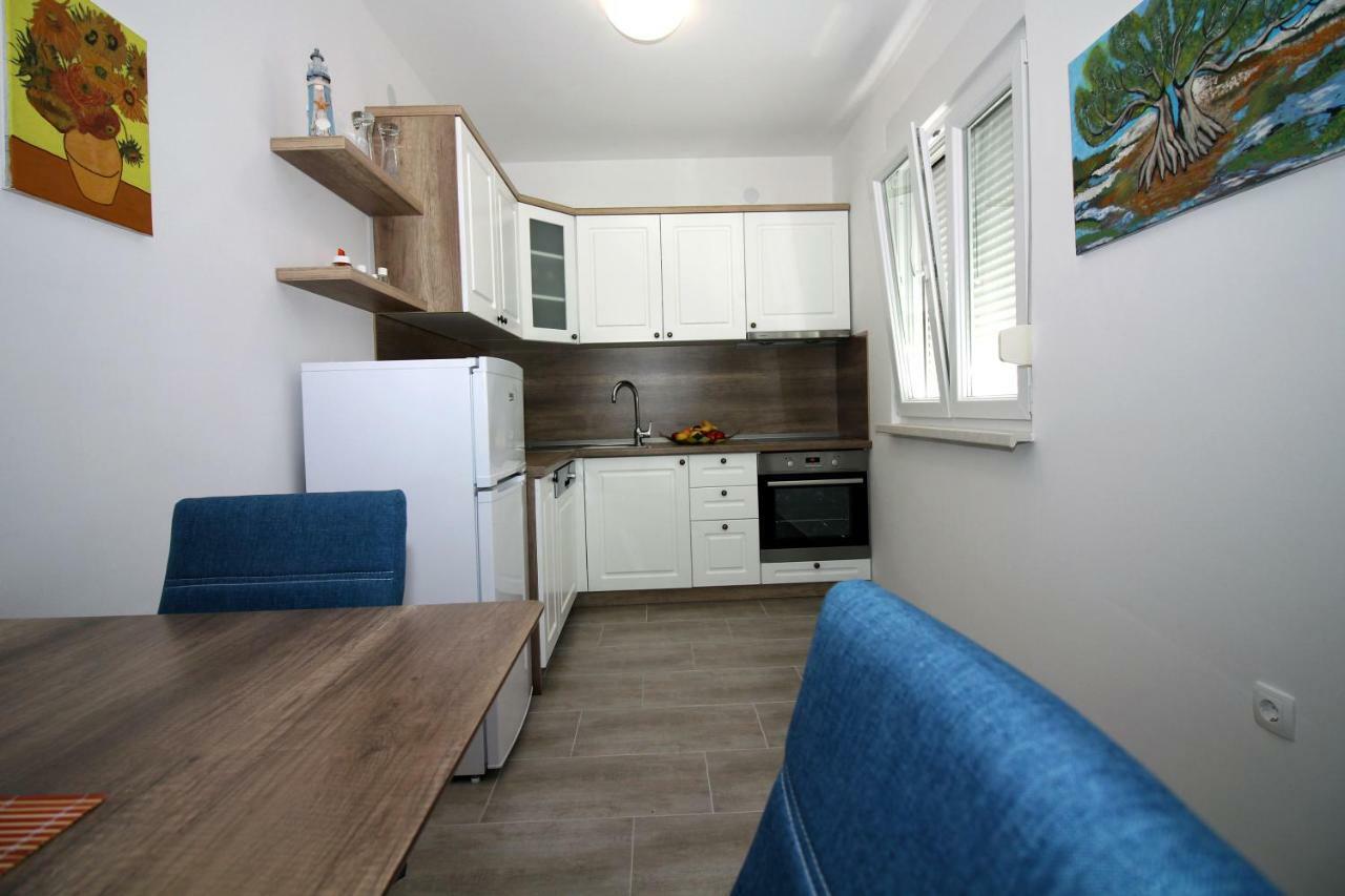 Apartments Lalea 扎达尔 外观 照片